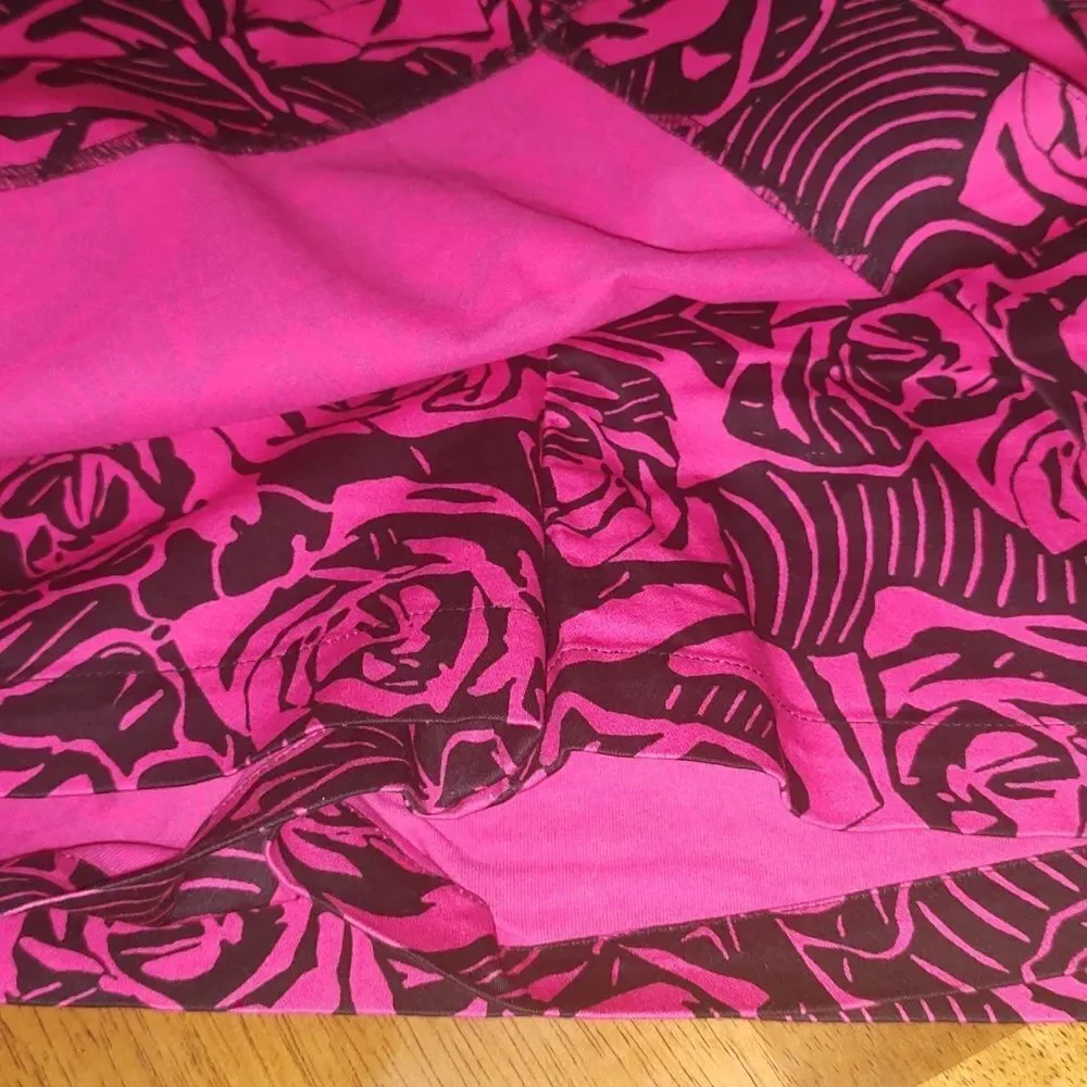 Express Designs Studio black pink floral skirt with shorts Sz 4